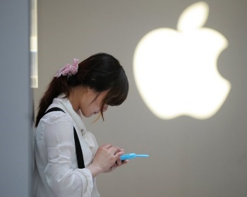 iPhone    