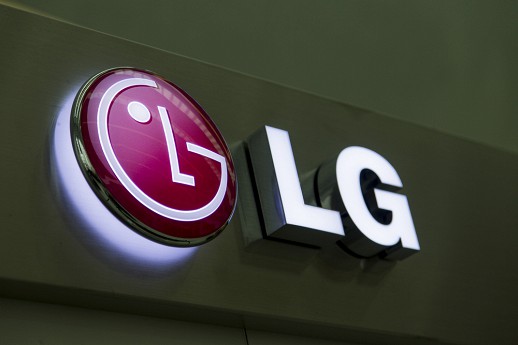 LG   