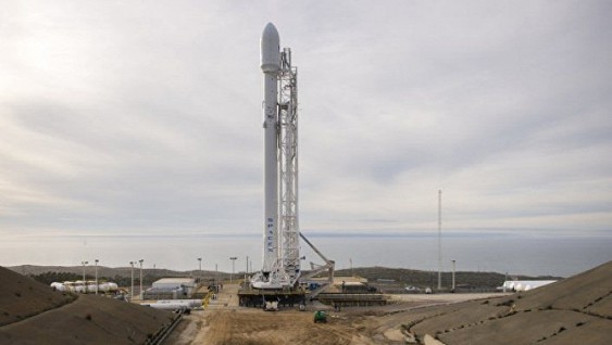 
  Falcon 9      - 
