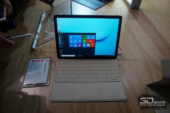 
 2016  Huawei  400 . MateBook
